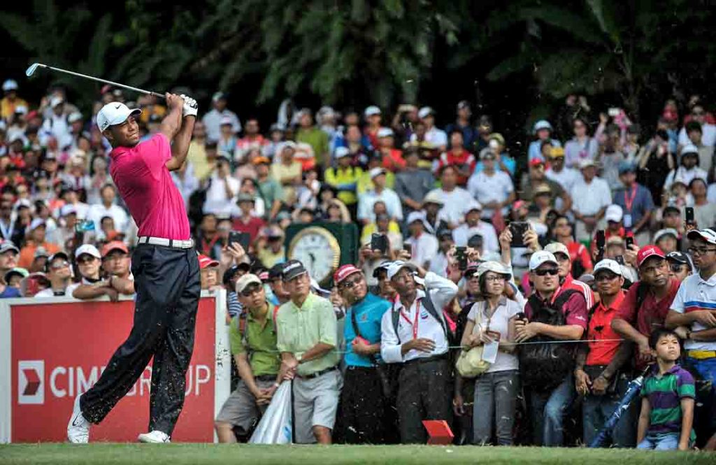 noisy golf crowd shouting as after tiger woods takes his shot