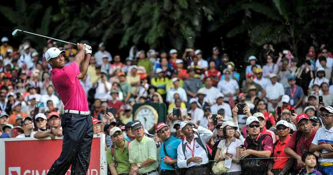 noisy golf crowd shouting as after tiger woods takes his shot
