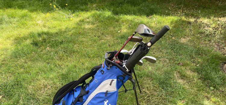 Titleist Player 4 Golf Carry bag from GolfBidder.co.uk