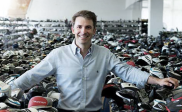 Le CPA Pierre-Luc Laparé, cofondateur de Oatbox et président cofondateur de Golf Avenue nous a confié que sa professeure en 2e année du primaire était convaincue qu’il serait comptable. Elle avait écrit sur sa boîte de billes « J’appartiens à Pierre-Luc Laparé, futur comptable ». 👩🏫🔮🤩